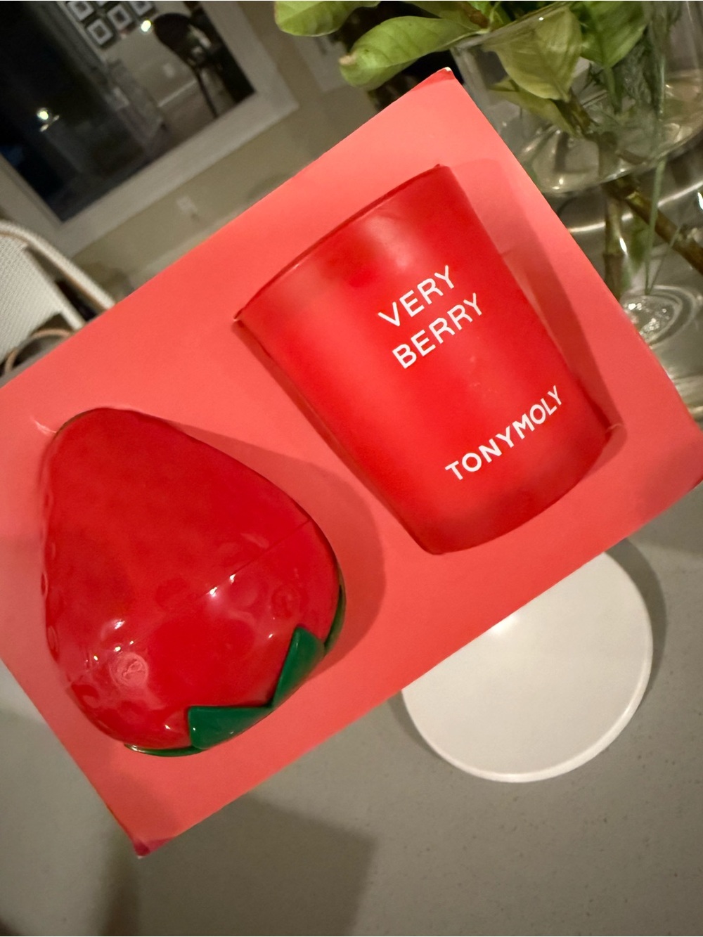 Tonymoly TikTok, viral VERY Berry STRAWBERRY, DUO, SET, π LOTION & π CANDLE - Picture 5 of 9